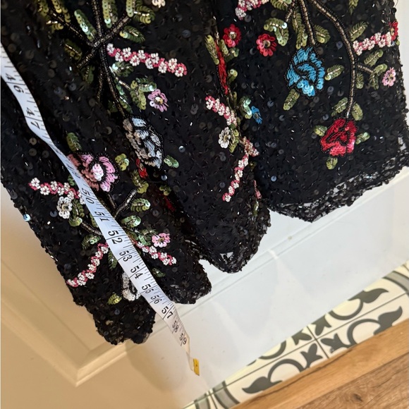 Beaded & sequined embellished floral evening dress by Mac Duggal - Picture 7 of 10